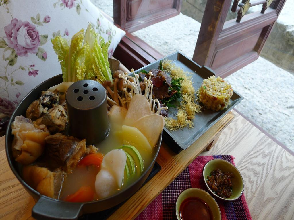 Lijiang Ivy Garden Resort Hotel Eksteriør bilde